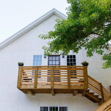 Park Carriage House Rest & Explore With Hollyhock Louisville Exterior foto