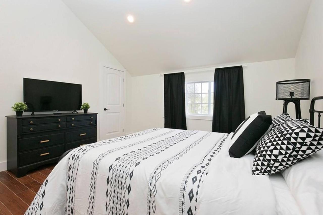 Park Carriage House Rest & Explore With Hollyhock Louisville Exterior foto